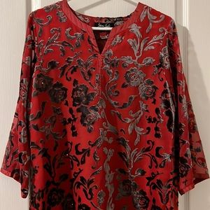 Women blouses,L size ,made in India.